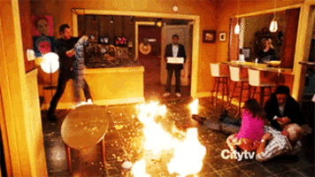 635915995345960332-499296054_200